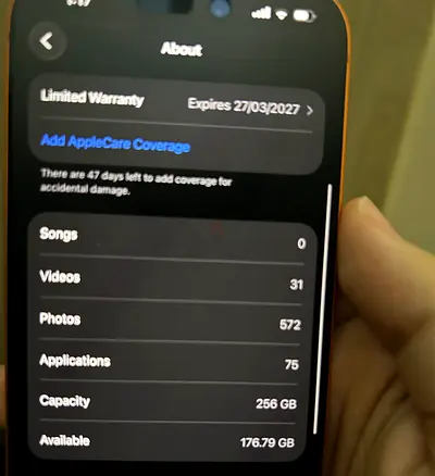 iPhone 256GB — limited warranty until 27/03/2027