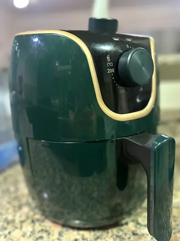 (buy 1 get 1 ) Airfryer and rice cooker for sale