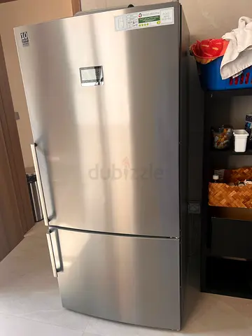 Bocsh Series 6 bottom freezer refrigerator