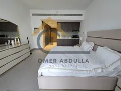 Elegant Studio Apartment | Pool &amp; Gym | Family's Choice
