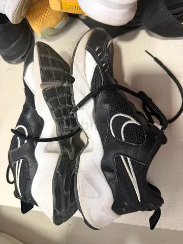 Clearance! All 8-9 pairs AED 500 only! Price non negotiable ! serious buyers only! size 38/ 38.5