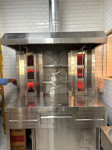 Shawarma machine