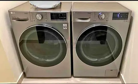 LG ThinQ Front-Load Washer  Dryer Set - Working Condition lije new