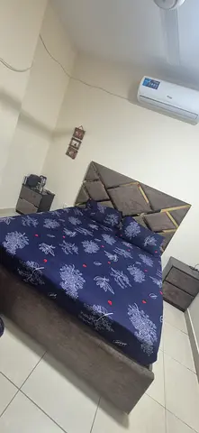 My double bed with and 2 bedside tables nd big size mattress