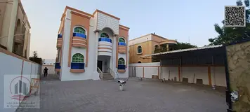 For sale: Villa in Ajman, Al Rawda, 5 master bedrooms, a living room, and a maid's room. Freehol