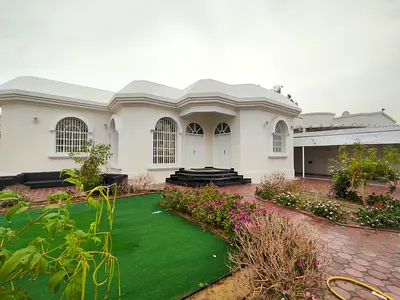 PRIVATE independent 4 BEDROOM VILLA WITH MAID ROOM AND CLOSE KITCHEN READY TO MOVE