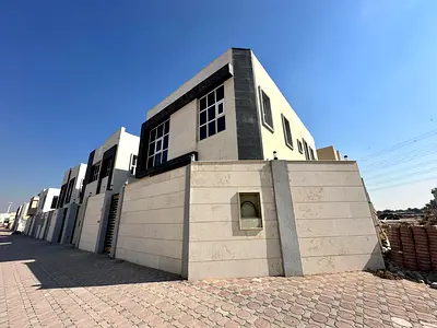 فيلا  زاويه  في منطقه الحليو 2جاهزة للسكن بسعر شامل الماء والكهرباء والمكيفات