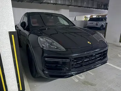 Porsche cayenne coupe GTS / GCC / V8