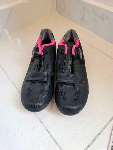 SANTIC cycling shoes for women - Size 6