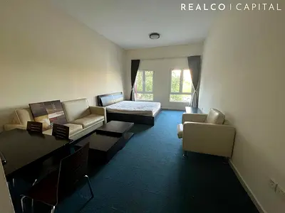 Studio | Next to Metro | Urgent Sale