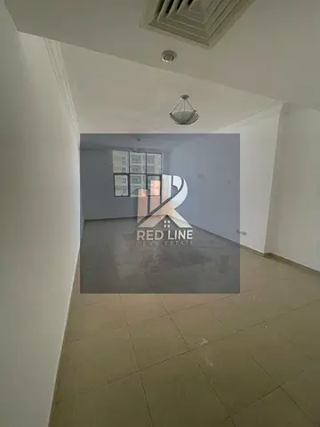 🔥 لو بتدور على شقة جاهزة وموقع استراتيجي… دي من أفضل الفرص حالياً 👇  📍 الموقع: التعاون – على دوار التعاون مباشرة 🚗 مخرج سريع إلى دبي (موقع مثالي ل