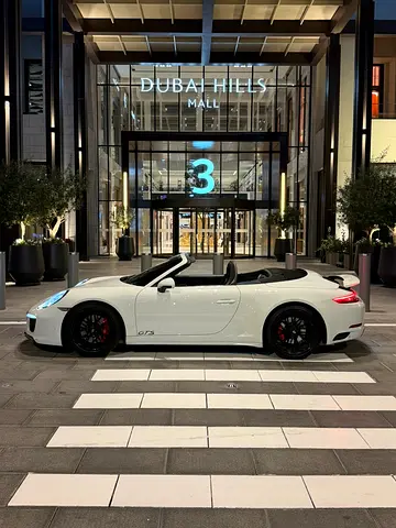 2019 Porsche 911 Carrera 4 GTS - European Specs