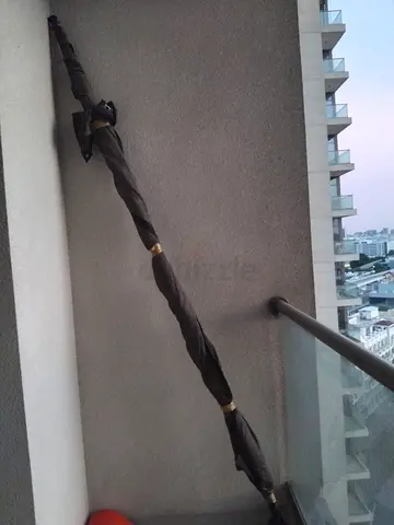 Adjustable telescopic rod + privacy net