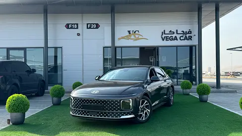 Hyundai Azera Premium 2023 - Korean Specs - Excellent Condition