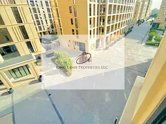“Cozy &amp; Well-Lit Studio Apartment – Perfect Mid-Size Living Space”