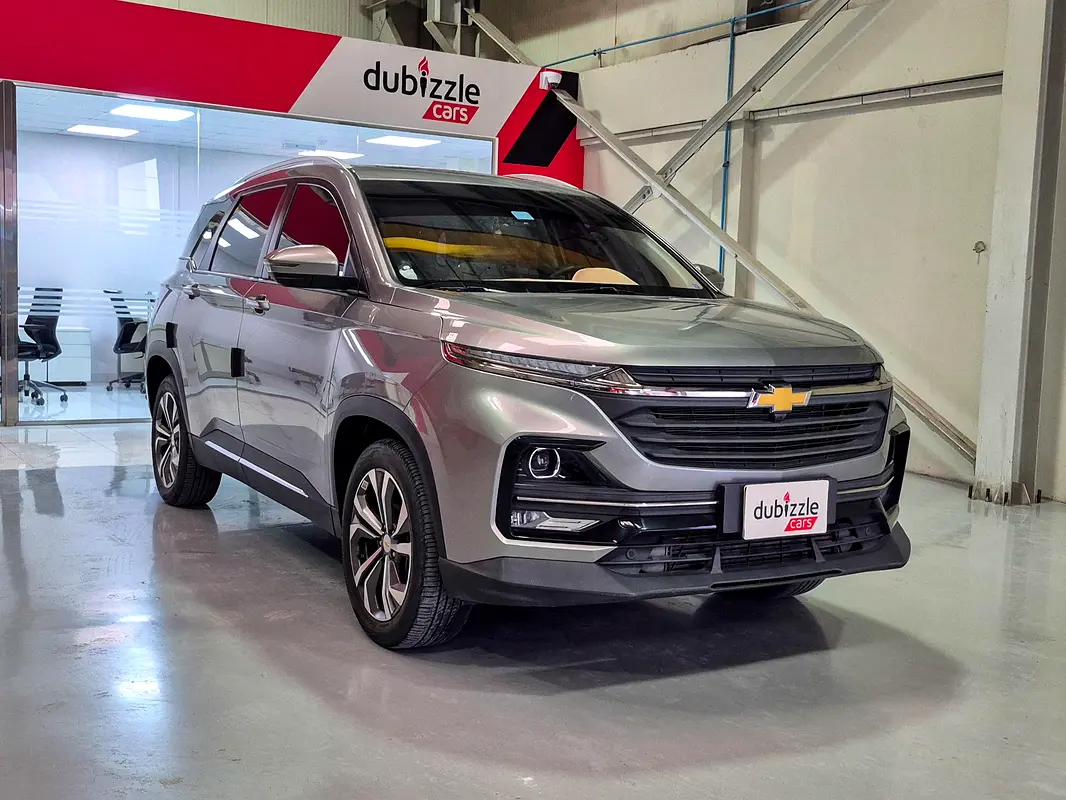 Chevrolet Captiva 2024 — photo 1 of 14