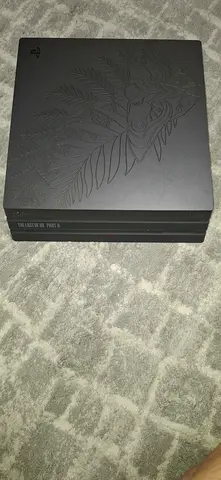 Sony PS4 Pro Limited Edition Last of us part 2 — almost Excellent Condition