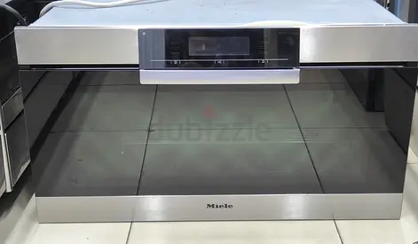 Miele built in electric oven 90cm