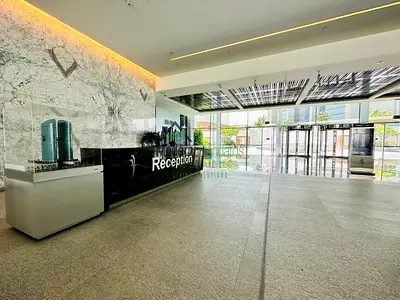 DIFC Grade A Office | 17 Visa | Manager & Meeting Room | Near Metro
