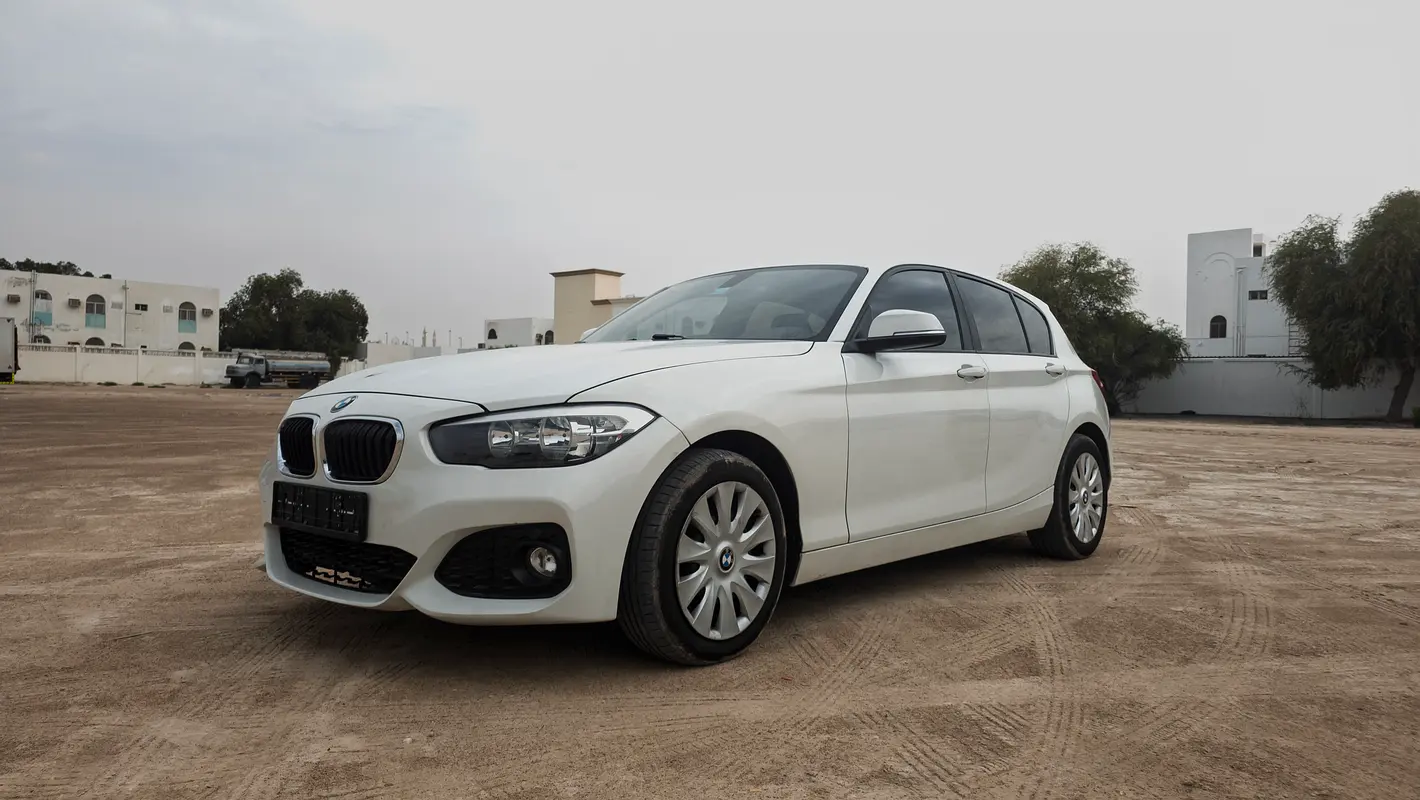 BMW 1-Series 2017 — photo 1 of 15