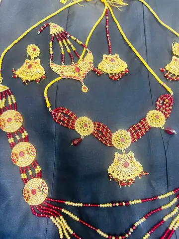 Red  Gold Ethnic Bridal Jewelry Set (Necklace, Earrings, Maang Tikka)
