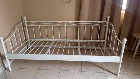 (Home box) Single Bed Frame – Excellent Condition