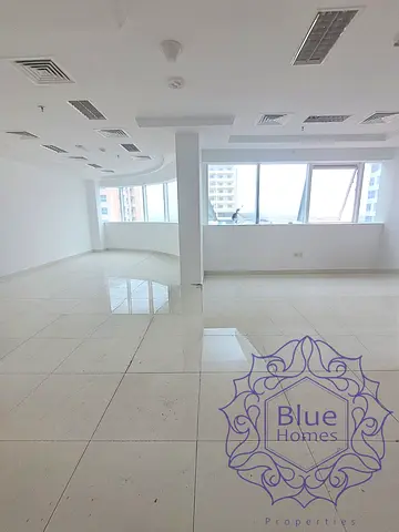 Chiller free | open layout | private pantry and toilet