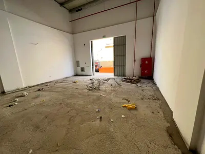 Warehouse with a total area of 1,906 sq ft in a prime location in Al Jurf Industrial Area behind China Mall Ajman suitable for commercial use or stora