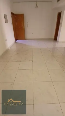 BIG APARTMENT 2BHK CENTRAL AC ONLY 38k