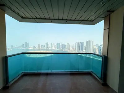 تكييف مجاني | 2 باركن مجاني | جيم و مسبح و ساونا و جاكوزي مجانا | تصديق العقد علي المالك | خزائن حائط |  مخرج دبي | غرفه خادمه و ستور | اطلاله بحريه