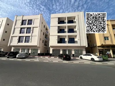 Opportunity for serious investors: Brand new residential/commercial building in a prime location with excellent rental income.