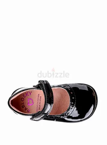 Girls black patent Mary Jane shoe - brand new, size 26 .