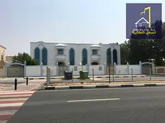 Villa for Rent in Al Azra – 4 bhk Parking Spaces