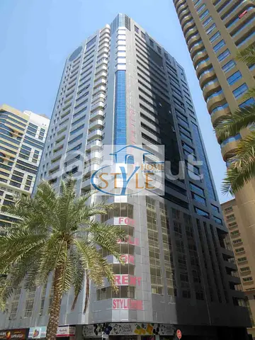 شقة في المجاز 3،غرفه و صاله 450000 درهم