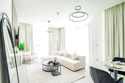 Designer Furnished | Corner 1BR Lagoon View Vacant