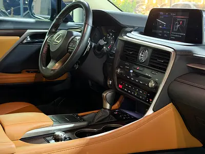 صورة 8 لـ 2022 Lexus RX-SERIES