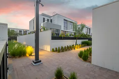 Luxury 3BR Villa in Jebel Ali Village