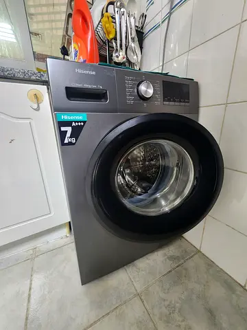 Hisense 7kg Front Load Washing Machine (Excellent Condition)