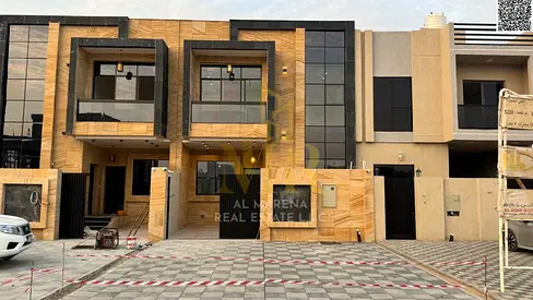 Own your dream villa with a price that includes fees and ownership, and invest in a luxurious villa in the heart of Al-Hilweh. Don't miss this opportu
