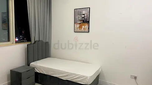 Bedspace in Standard Room | Near Metro and Marina Mall | Fit for 2