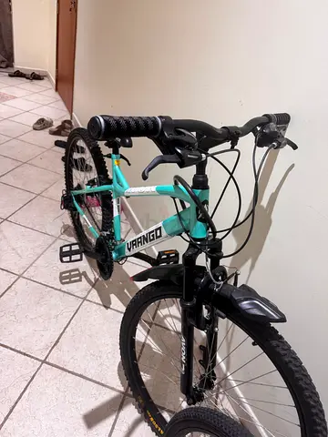 Givaro kids mountain bike — teal/black, used