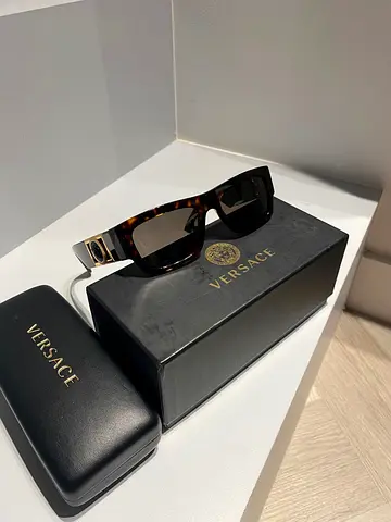 Original Versace Medusa Sunglasses (women) only for 700 AED