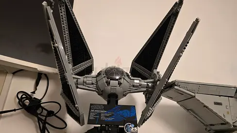 Lego 75382: Star Wars LEGO TIE Interceptor Model
