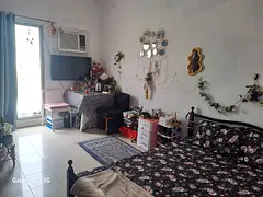 Furnished Room Available for Family