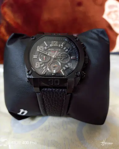 Police mens black chronograph watch with leather strap — brand new condition
