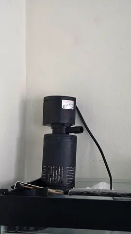 Aquarium pump 1 day used