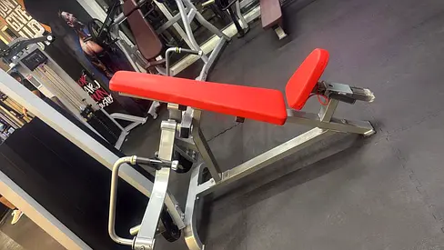Chest incline fly