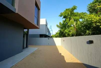 Strong ROI | Recognized Location | Relaxed Living