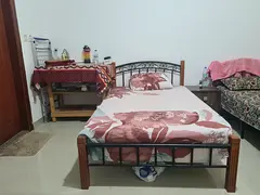 Executive Bed space available in studio room from 01 May 2026