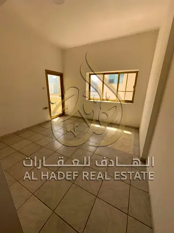 🔥 متاح الآن – فرصة مميزة للسكن العائلي 🔥  🏡 شقة واسعة بإطلالة رائعة خلف حديقة الصفيا ✨ موقع هادئ ومناسب للعائلات  🔹 التفاصيل: